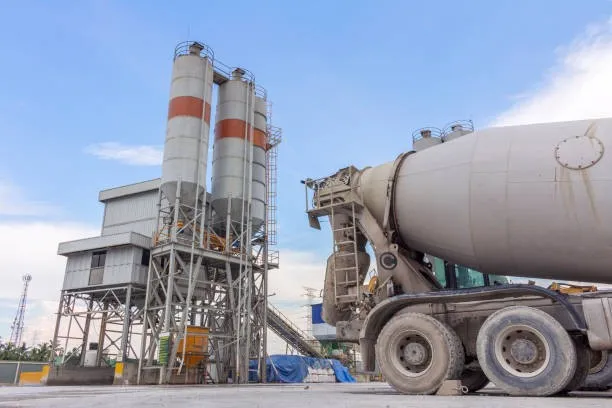 Imagem ilustrativa de Silos metálicos pequenos